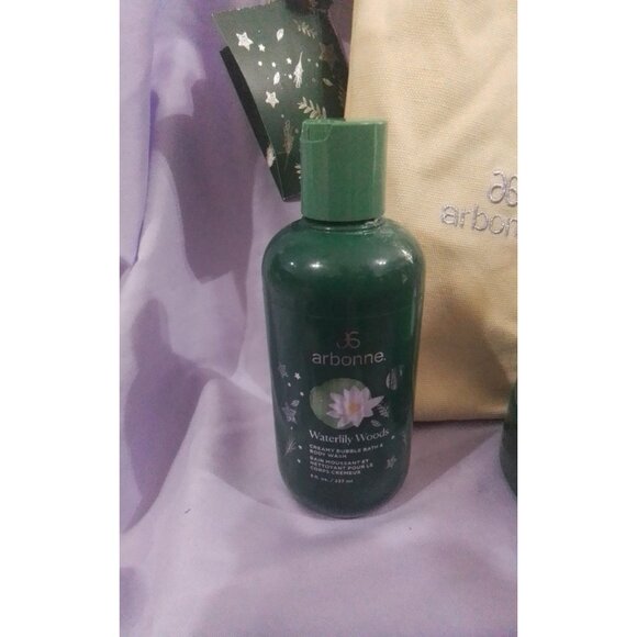 Arbonne Waterlily Woods Body Butter & Bubble Bath/Body Wash Set With Bag - Picture 3 of 4